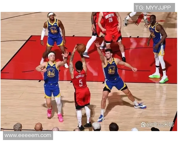 勇士与雷霆2015年季后赛首战精彩回顾与关键时刻分析